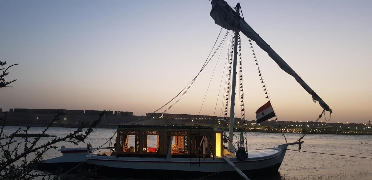 Nile Sunrise Felucca Boat Private Rental Луксор Экстерьер фото