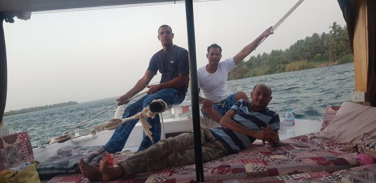 Nile Sunrise Felucca Boat Private Rental Луксор Экстерьер фото