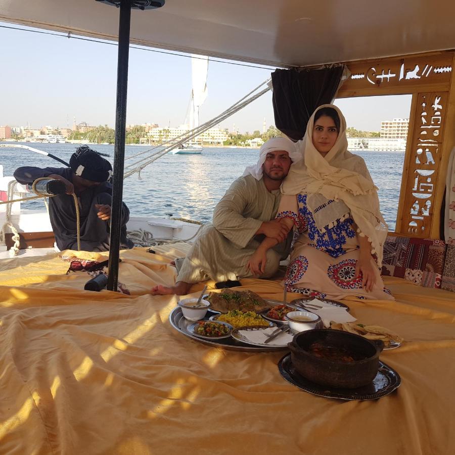 Nile Sunrise Felucca Boat Private Rental Луксор Экстерьер фото