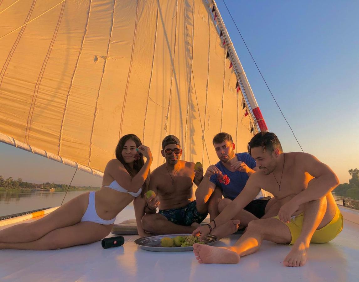 Nile Sunrise Felucca Boat Private Rental Луксор Экстерьер фото